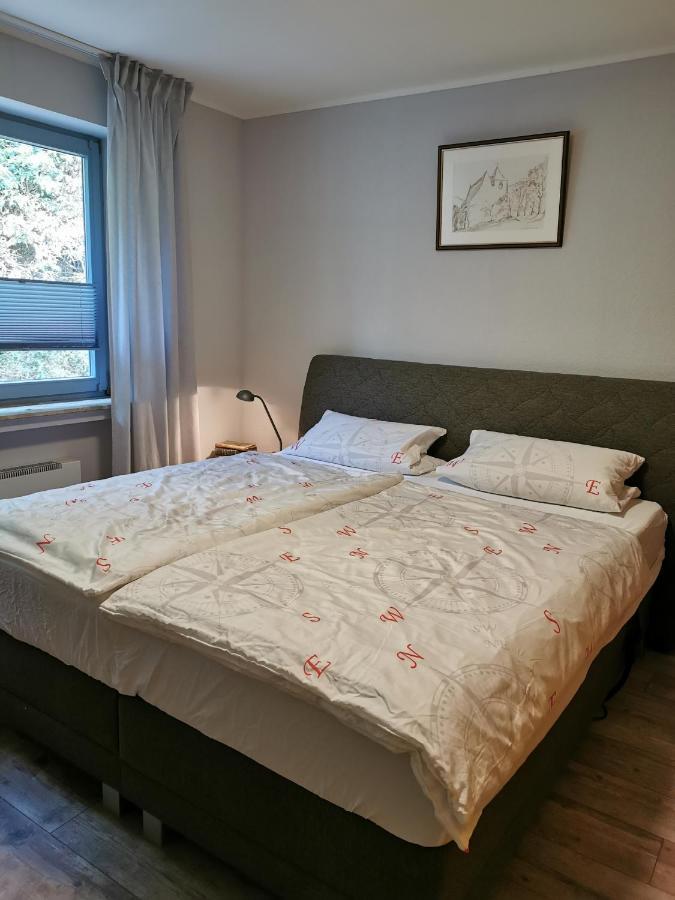 Ferienwohnung In Waldrandlage In Nationalpark Schleiden / Eifel Exteriör bild